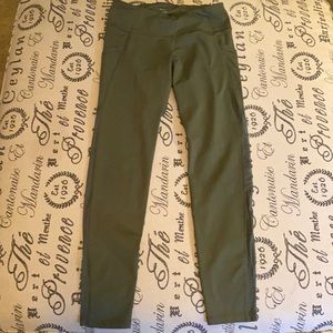 Old Navy dr fit leggings